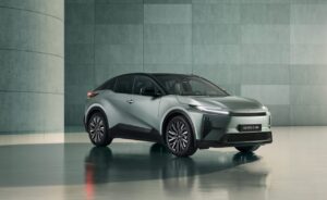 Nová Toyota C-HR+